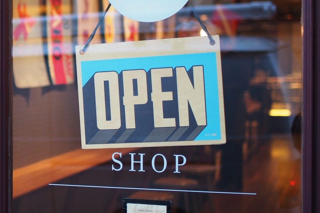 shop-2607121_1280